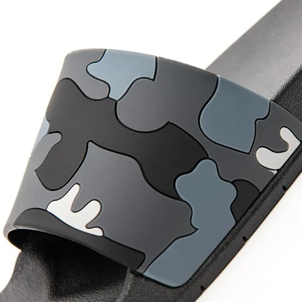 Slides Camo