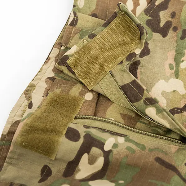 multicamo pants with knee pads